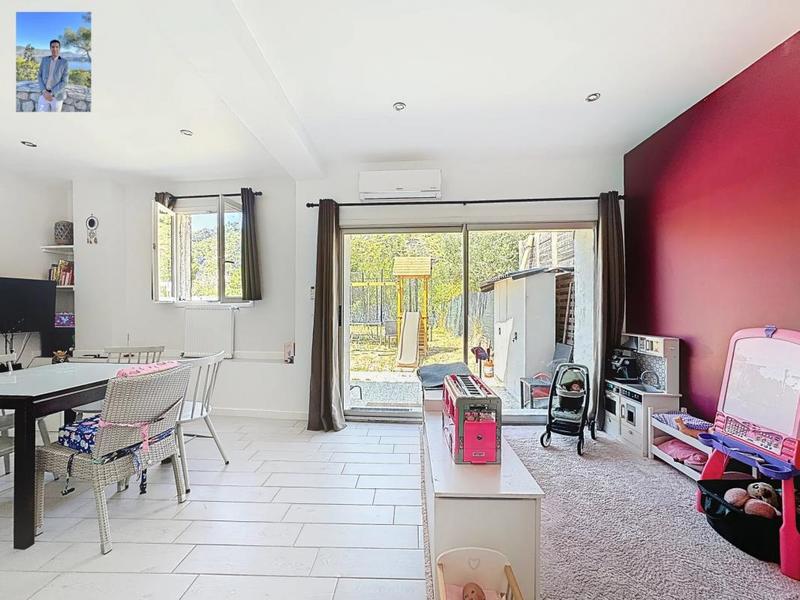 Maison - 125 m² - 5 pièces