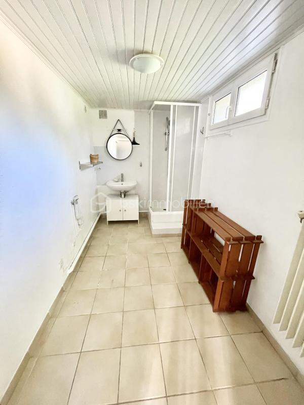 Immeuble - 167 m² - 7 pièces