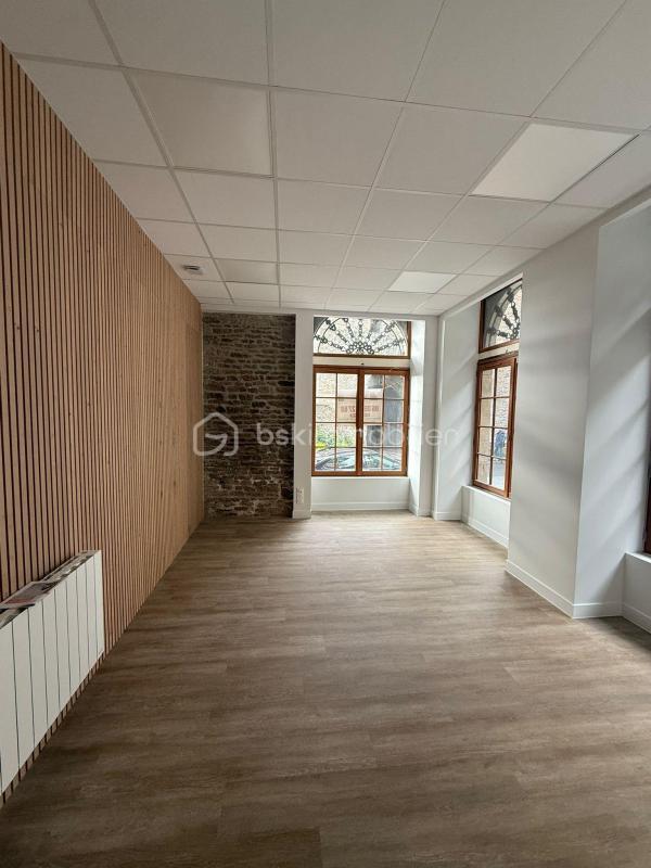 Bureau - 66 m² - 2 pièces