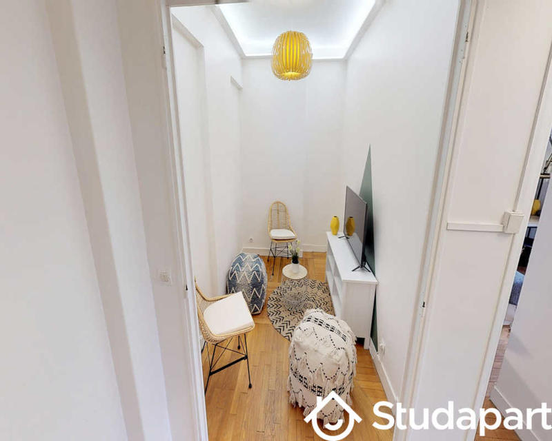 Chambre - 90 m² - 1 pièce