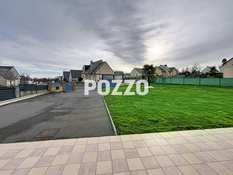 Maison - 95 m² - 5 pièces