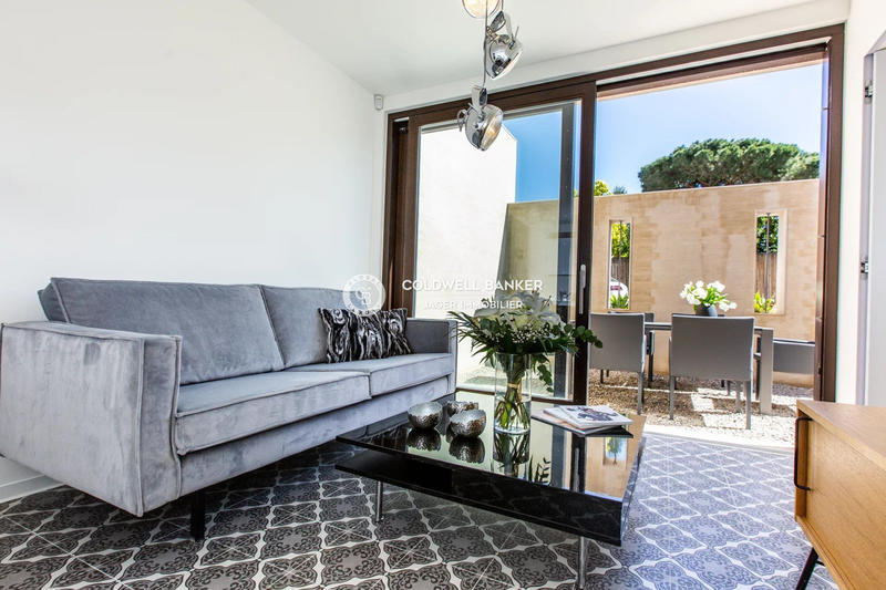 Villa - 192 m² - 9 pièces