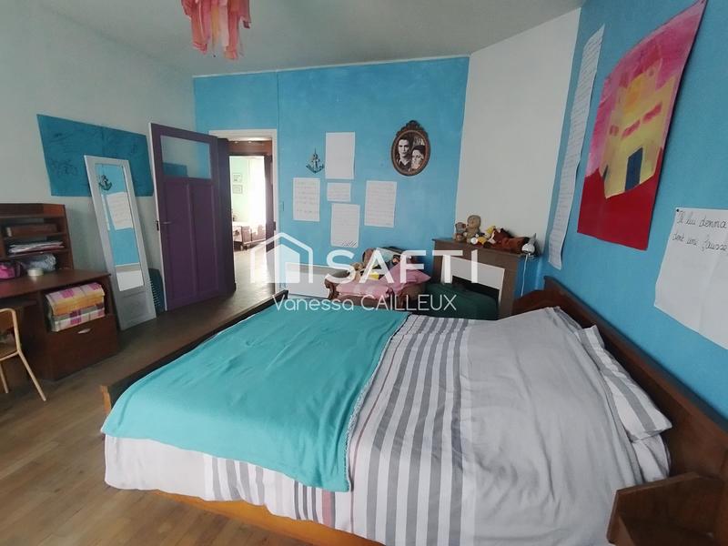 Maison - 229 m² - 6 pièces