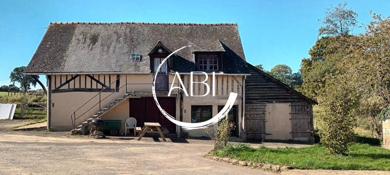 Maison ancienne - 110 m² - 5 pièces