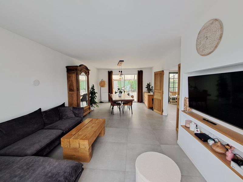 Maison - 102 m² - 5 pièces