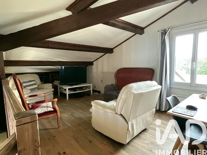 Maison - 107 m² - 6 pièces