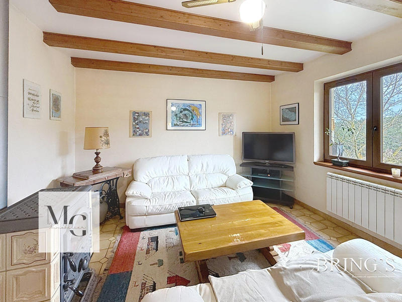 Maison - 96 m² - 4 pièces