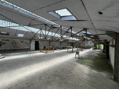 Terrain - 13 400 m²