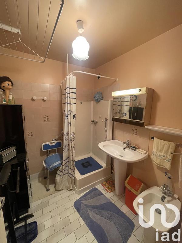 Appartement - 85 m² - 5 pièces