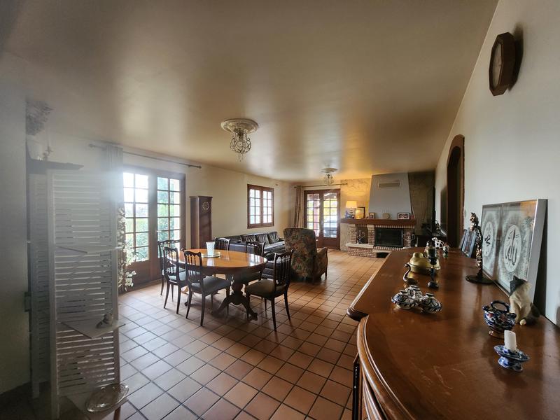 Maison - 130 m² - 6 pièces