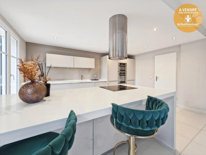 Maison - 126 m² - 5 pièces