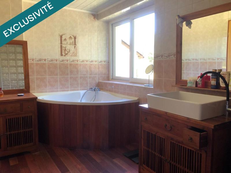 Maison - 167 m² - 4 pièces