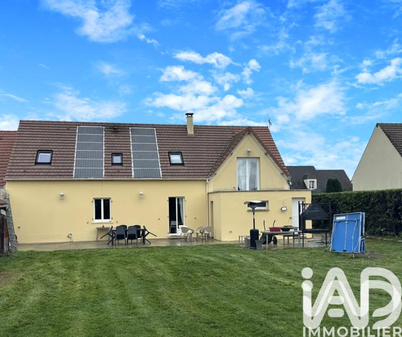 Maison - 141 m² - 6 pièces