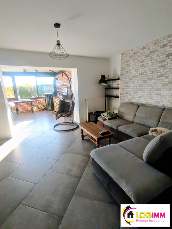 Maison - 196 m² - 5 pièces