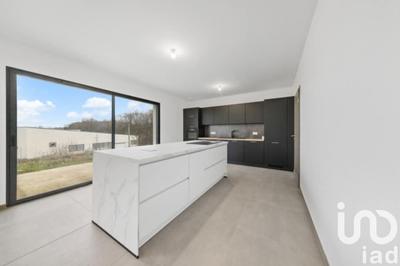 Maison - 185 m² - 5 pièces