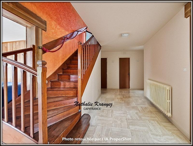 Maison - 186 m² - 7 pièces