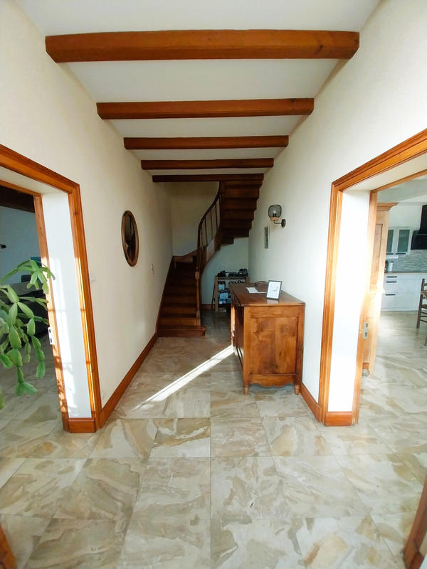 Maison de village - 225 m² - 8 pièces