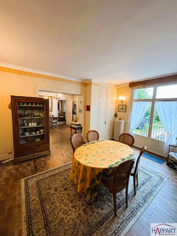 Maison - 155 m² - 7 pièces