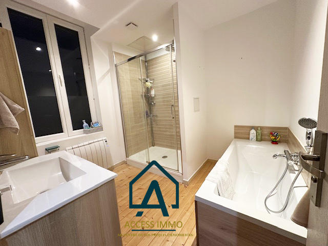 Maison de village - 95 m² - 4 pièces