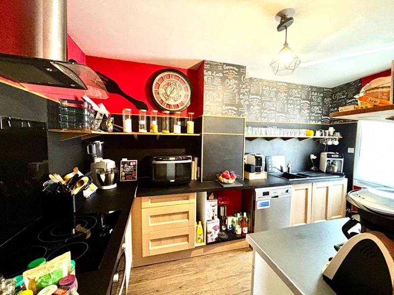 Maison - 191 m² - 8 pièces