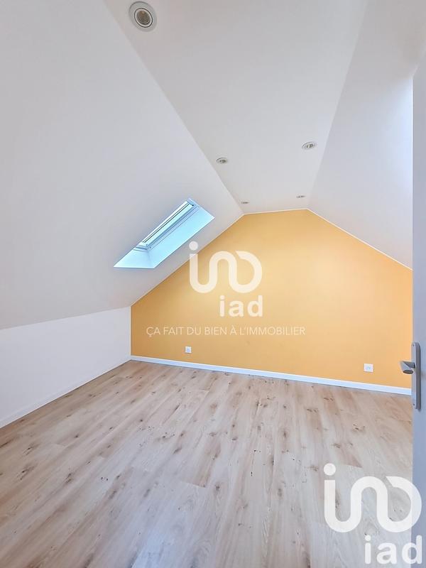 Maison - 167 m² - 8 pièces