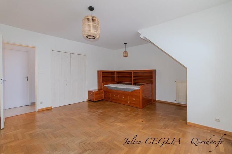 Maison - 145 m² - 6 pièces