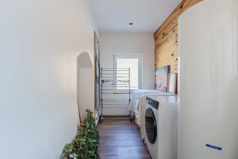 Propriété - 120 m² - 4 pièces