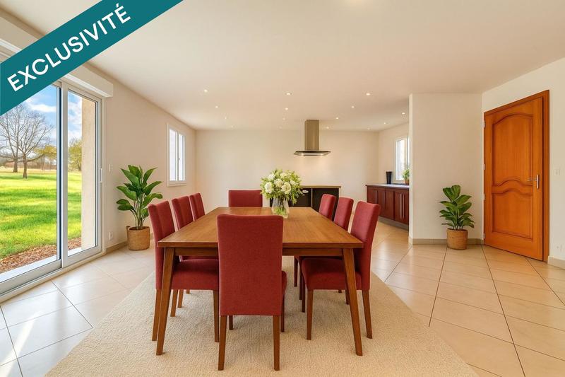 Maison - 200 m² - 5 pièces