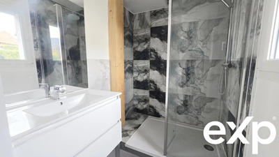 Maison - 136 m² - 5 pièces