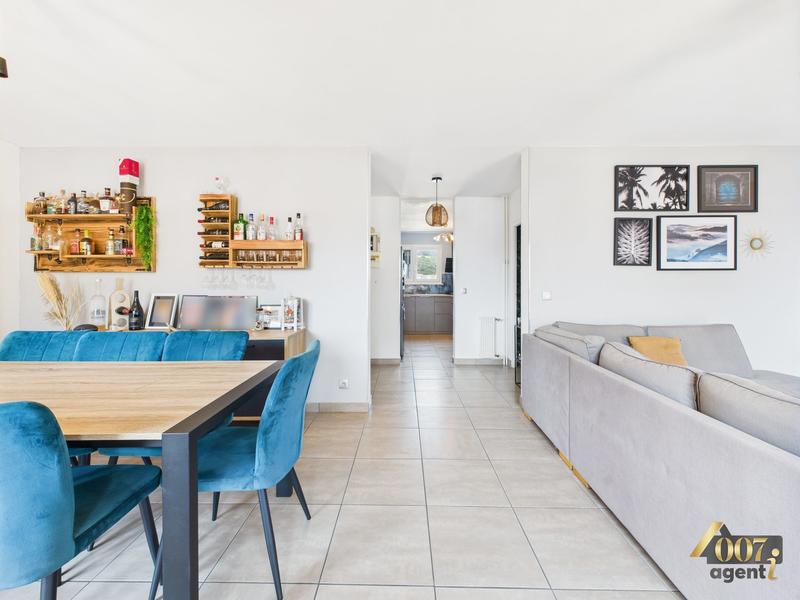 Appartement - 75 m² - 3 pièces