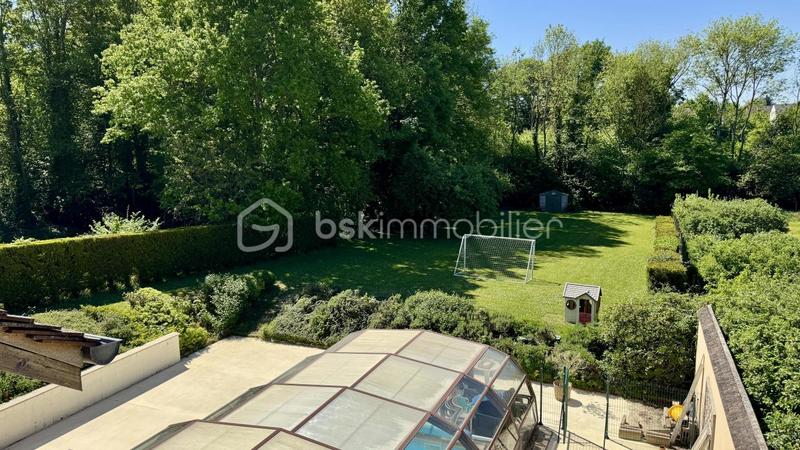 Maison d'architecte - 243 m² - 10 pièces