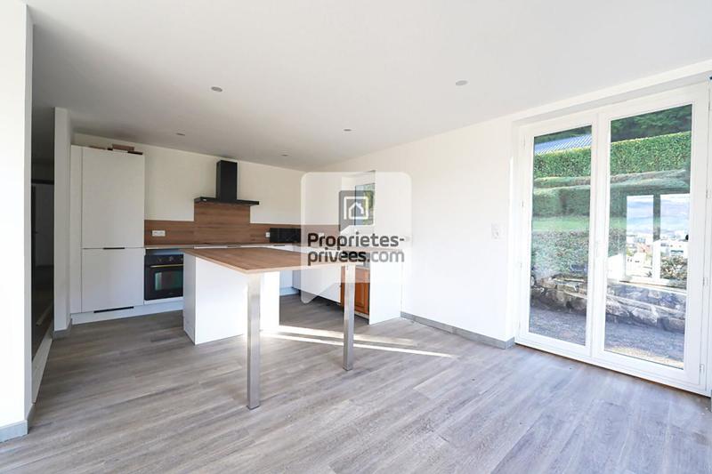 Appartement - 81 m² - 3 pièces