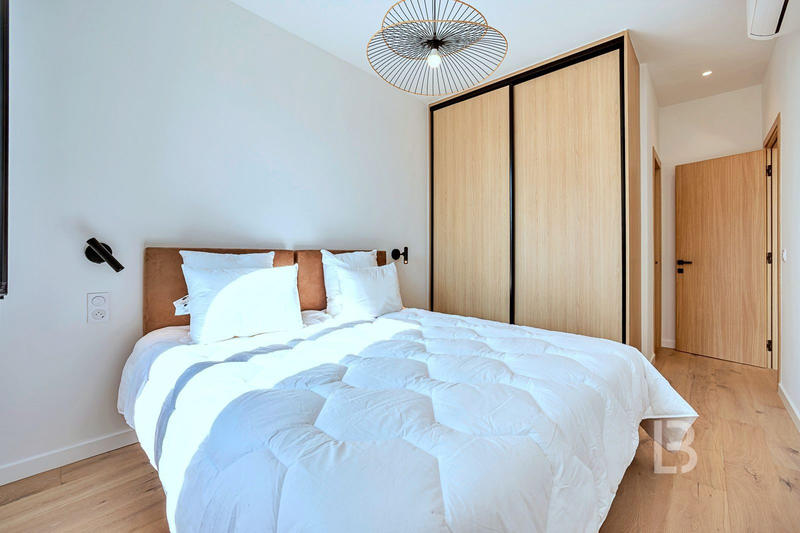 Appartement - 85 m² - 4 pièces