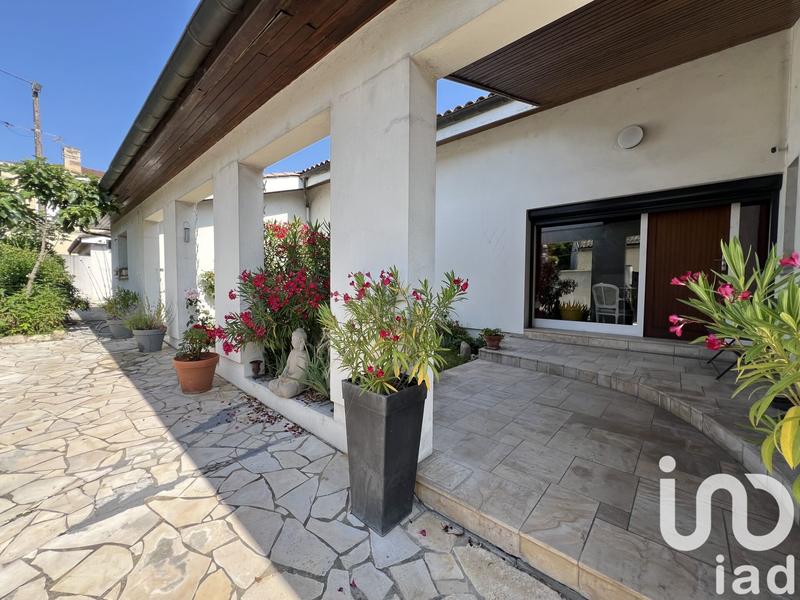 Maison de maîtres - 370 m² - 12 pièces