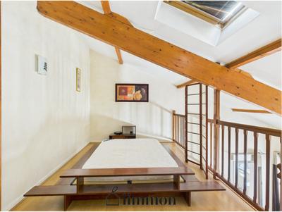 Appartement - 79 m² - 2 pièces