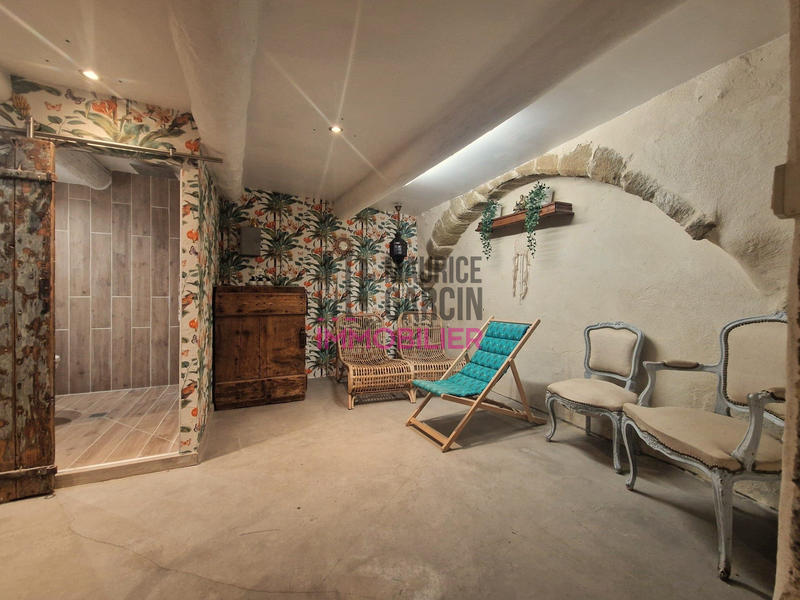 Maison - 149 m² - 7 pièces