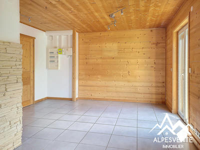 Duplex - 65 m² - 4 pièces