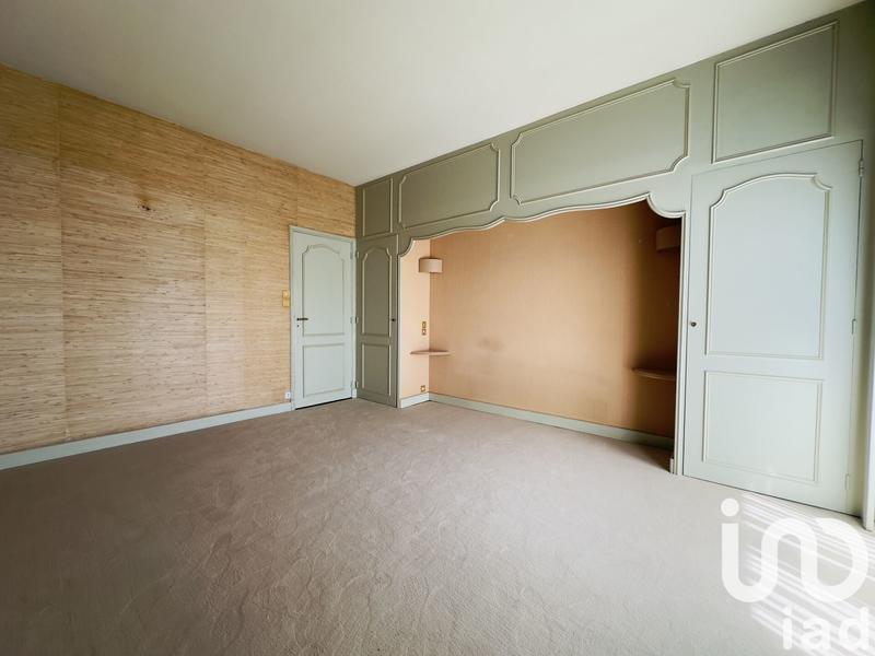 Maison - 267 m² - 7 pièces