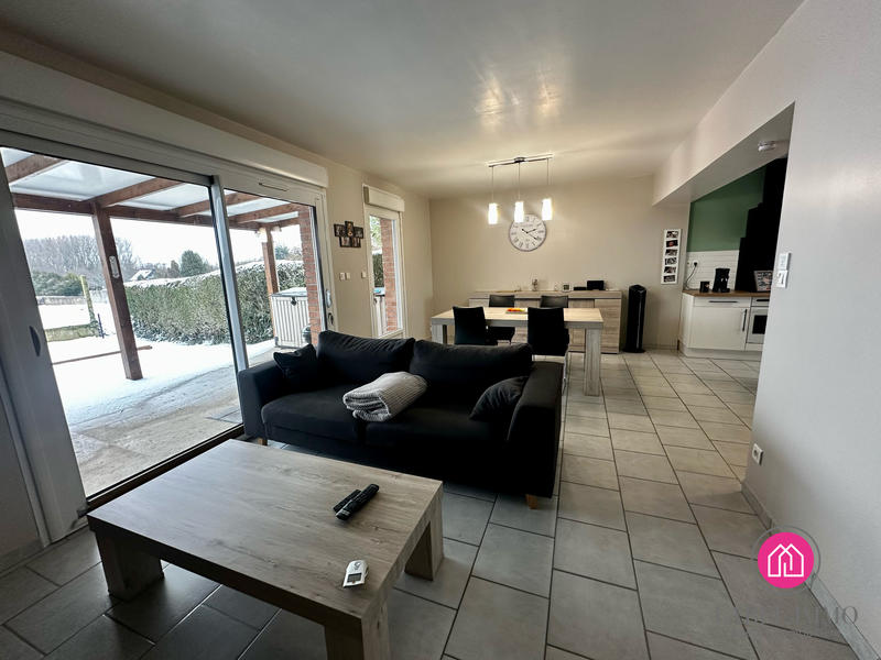 Maison - 80 m² - 4 pièces