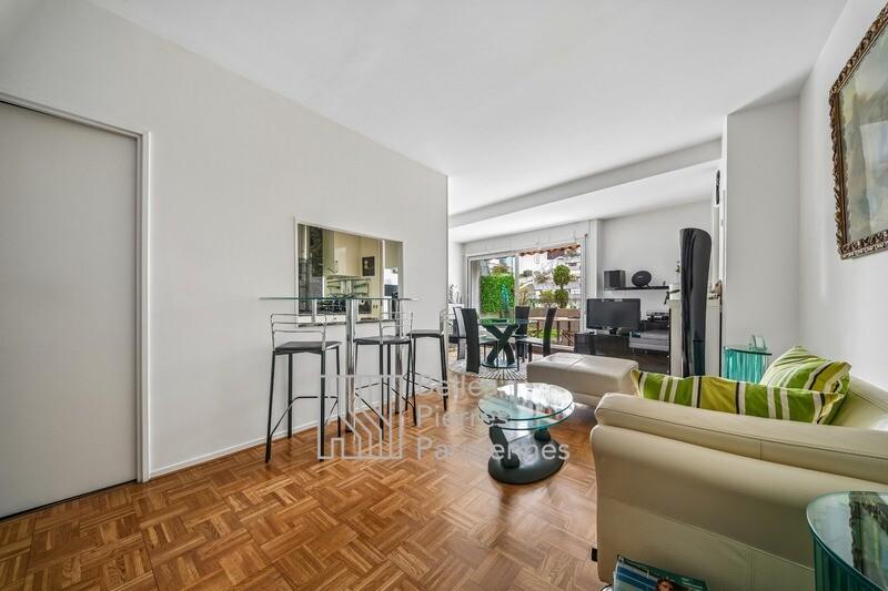 Appartement - 100 m² - 5 pièces