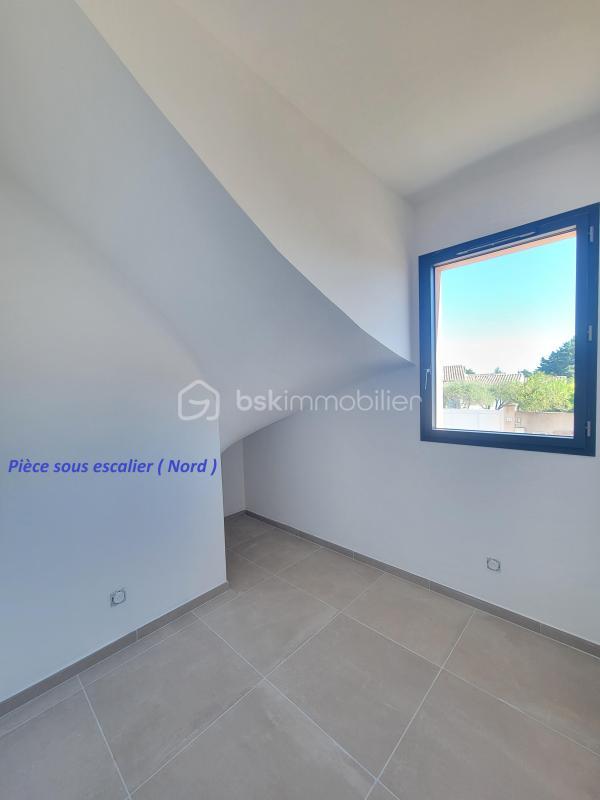 Maison - 98 m² - 4 pièces