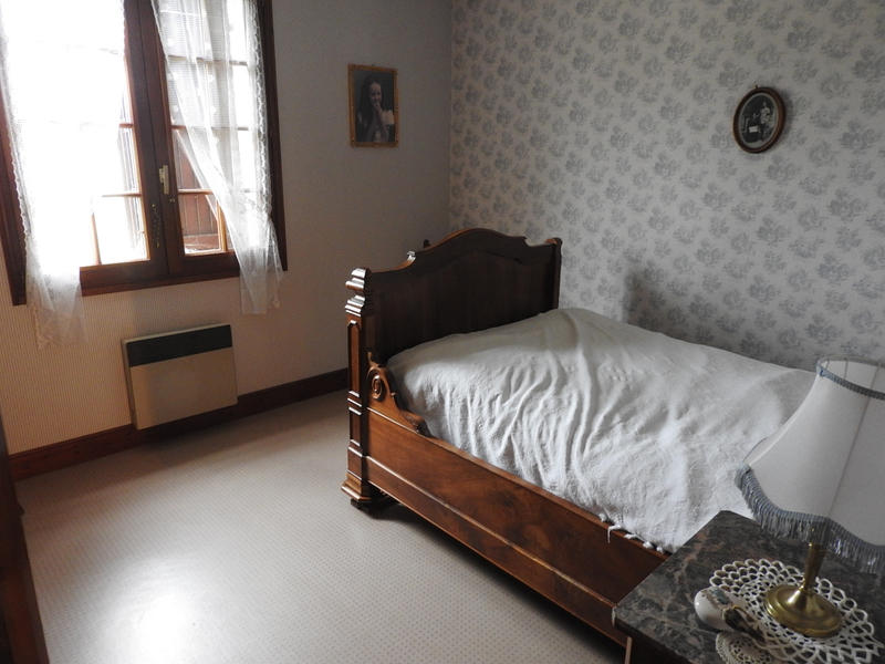 Maison - 199 m² - 8 pièces