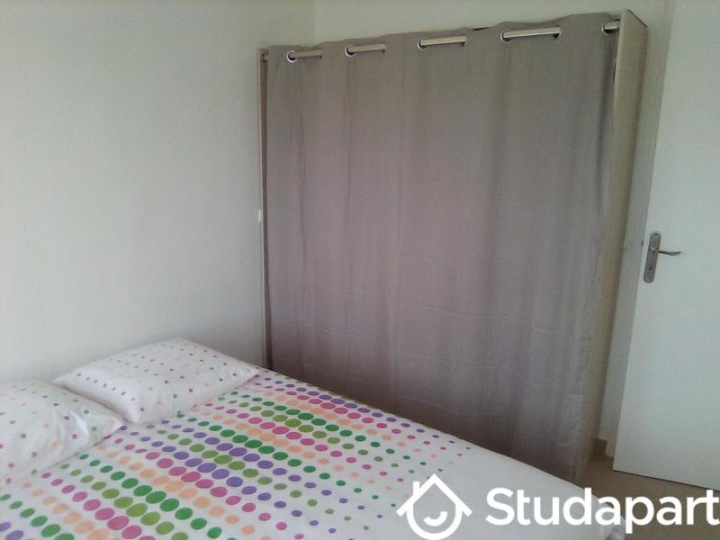 Chambre - 12 m² - 1 pièce