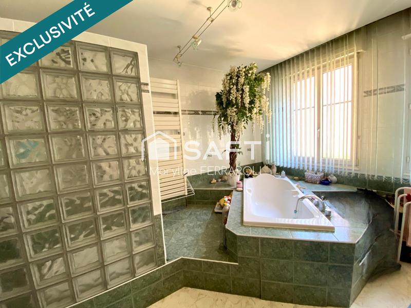 Maison - 145 m² - 5 pièces