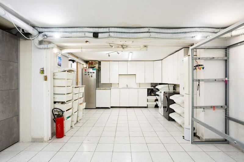 Maison - 200 m² - 7 pièces