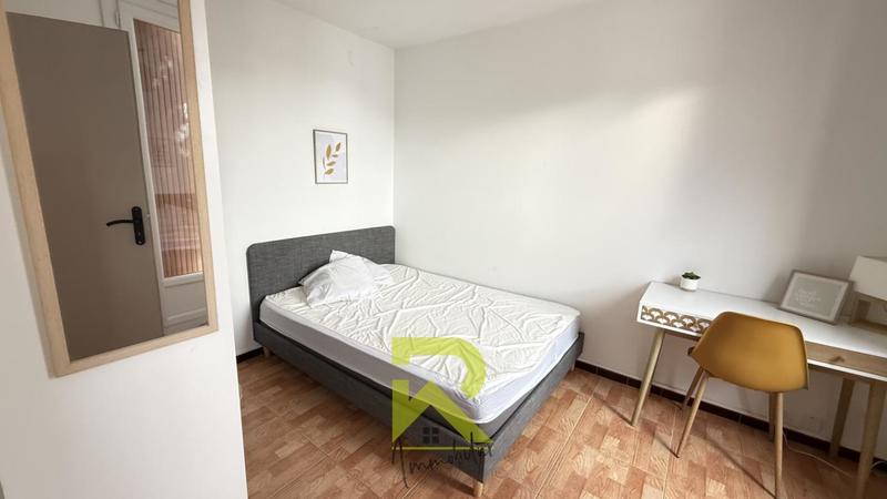 Appartement - 100 m² - 7 pièces