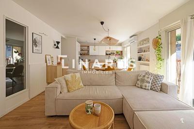 Appartement - 93 m² - 4 pièces