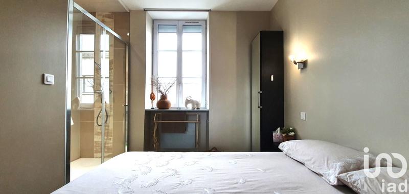 Maison - 258 m² - 8 pièces