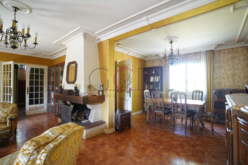 Maison - 175 m² - 7 pièces