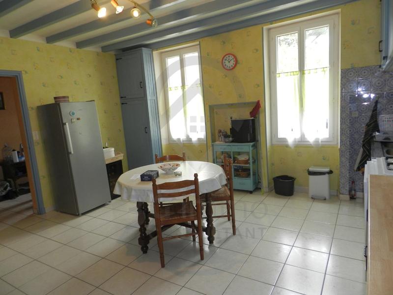 Maison - 189 m² - 7 pièces